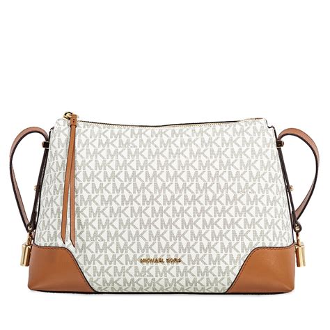 michael michael kors crosby medium logo messenger|Michael Michael Kors Crosby Medium Messenger .